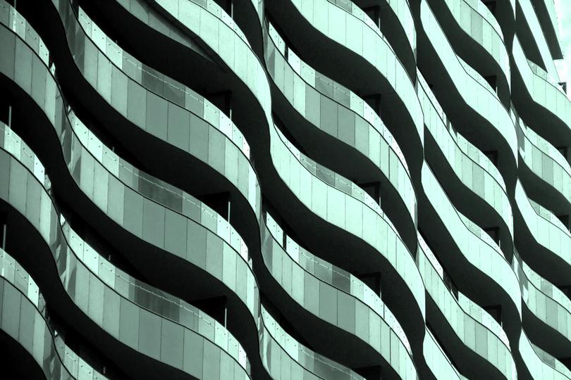 Waves, photo by Tuncay, Creative Commons Attribution 2.0, flickr.com/photos/tuncaycoskun/13531791014/