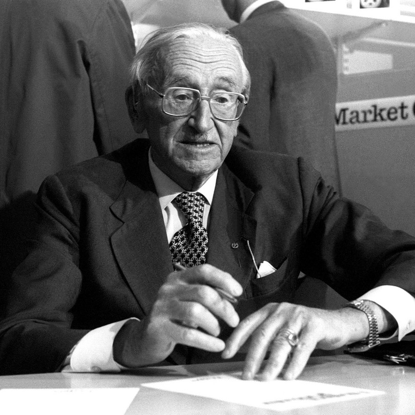 Friedrich Hayek